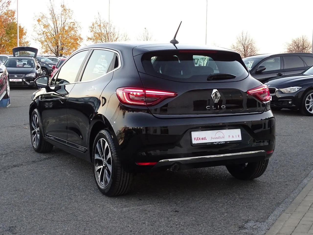 Renault Clio TCe 90 Navi LED Tempomat  Image 2