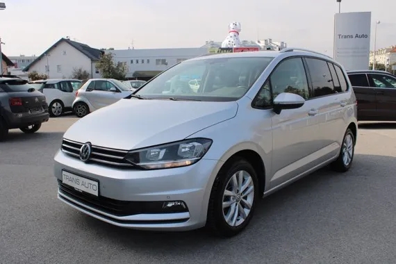 Volkswagen Touran 1.6 TDi *KAMERA* Image 1